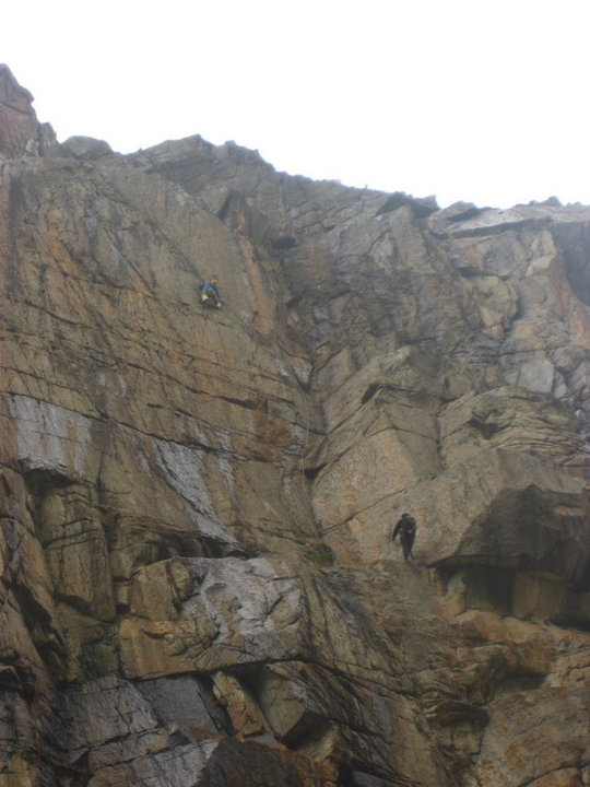 and when you blissfully reach the 6b, you may cry, nobody will notice the difference, it's pouring !