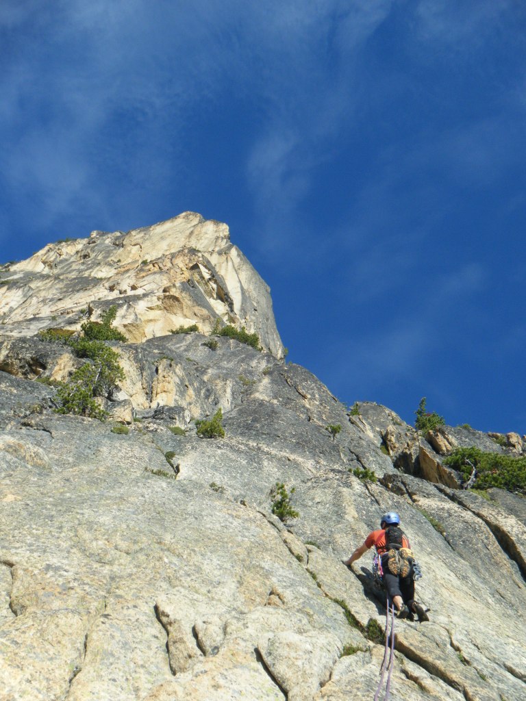 Tony starts the simul climbing on the lower buttress.